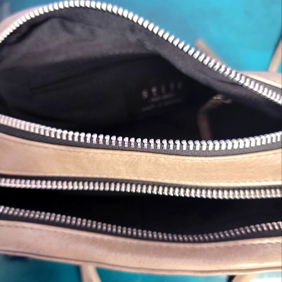 Still Nordic Crossbody - Picture 3 of 3